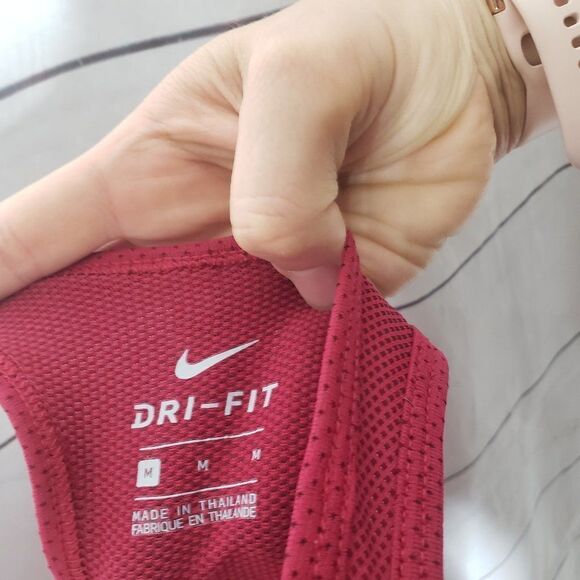 Nike Womens tank dri-fit medium red pink - Picture 4 of 6